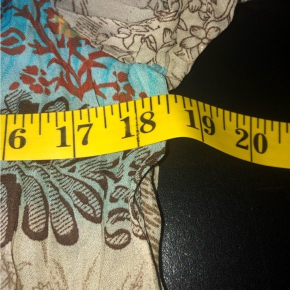 Dressbarn Boho Blouse Top M Button Up Embellished Long Sleeve Flare Cuff Multi - Picture 3 of 11